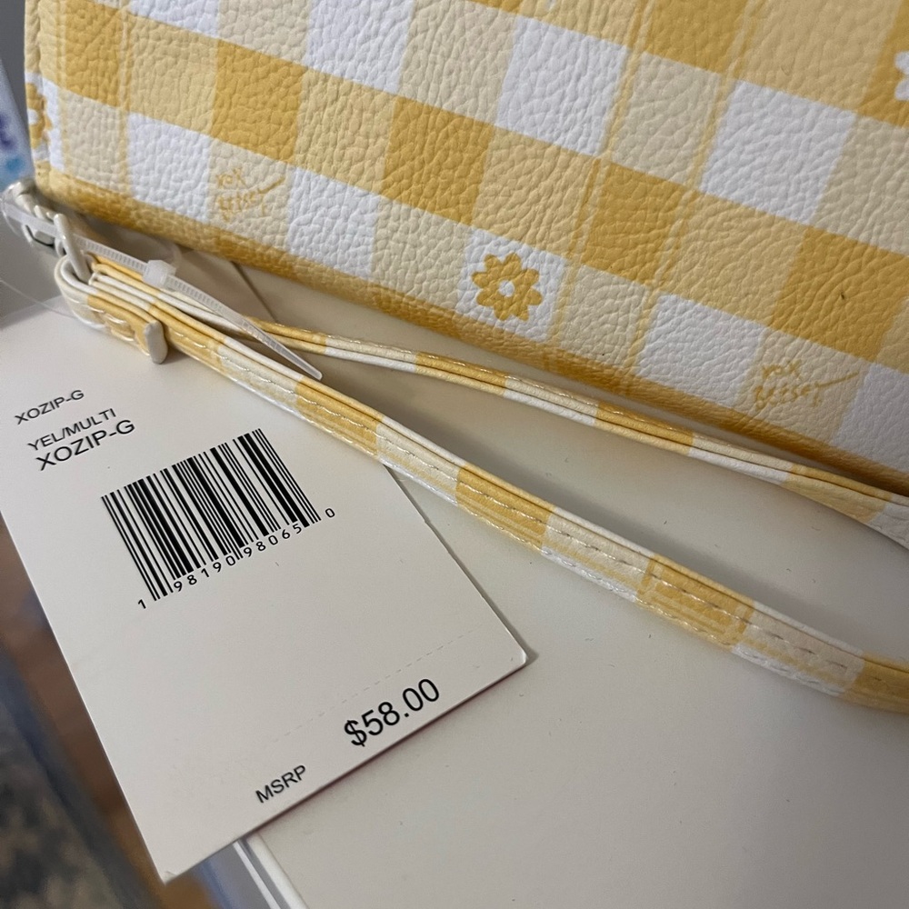 Buyer appreciation- Betsey Johnson Tote/Wristlet - buy a candle get an entry!! - Picture 10 of 11